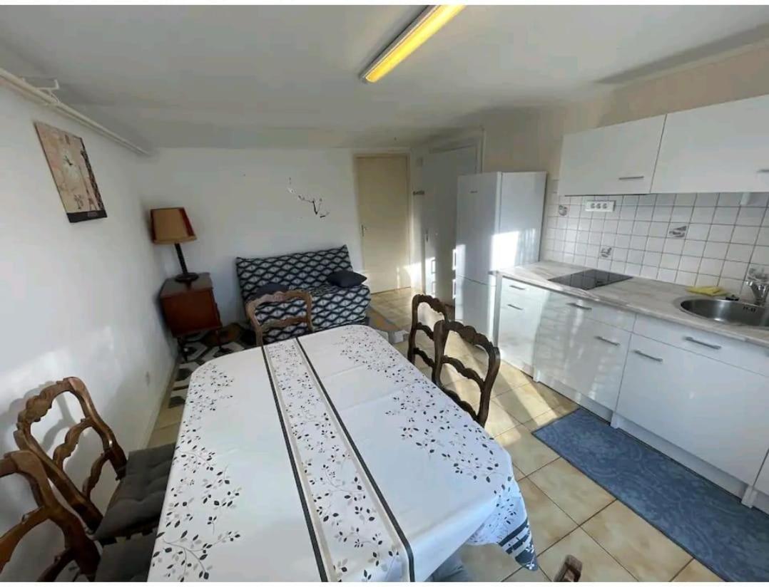 -Comme A La Maison- Jardin, Veranda, Ideal Familles Et Business นีออร์ ภายนอก รูปภาพ